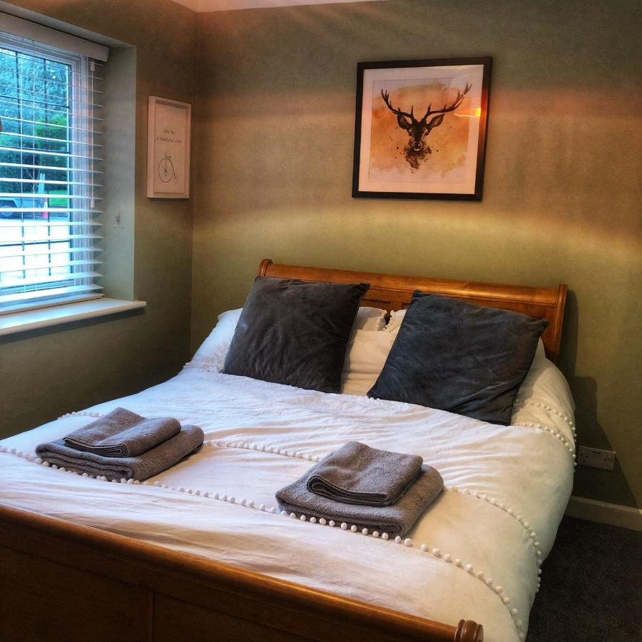 The Rose Cottage Wisborough Green Экстерьер фото